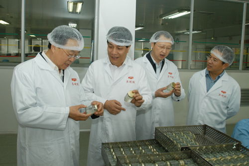 邊振甲赴深圳調(diào)研 強(qiáng)化醫(yī)療器械與保健食品監(jiān)管，規(guī)范保健食品銷(xiāo)售市場(chǎng)